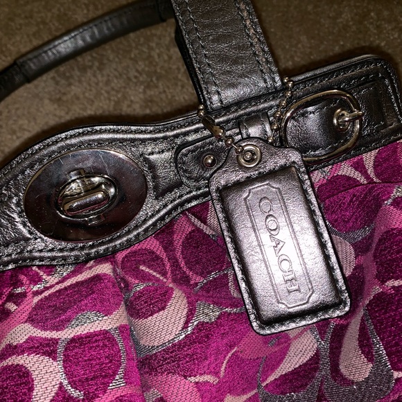 Magenta Large Coach Bag - Picture 2 of 6
